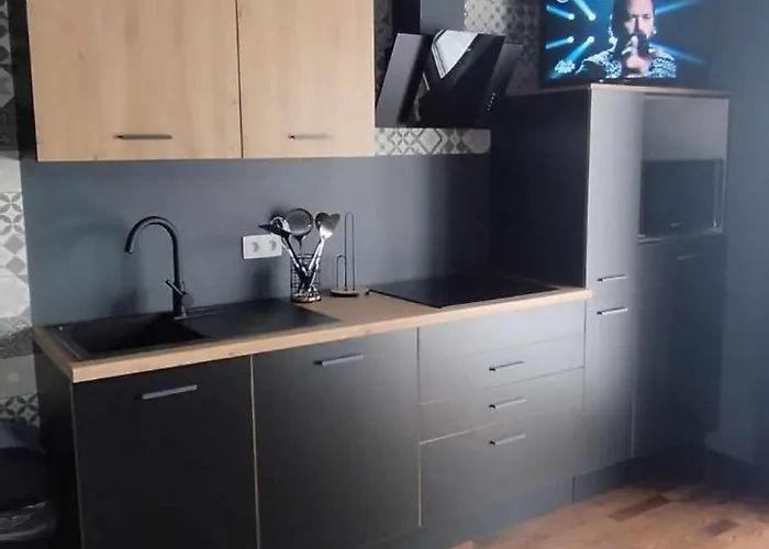 Bed & Breakfast L'aventura 4*